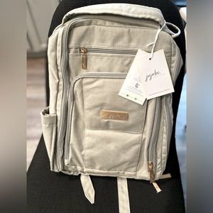 JuJuBe Be Right Back Diaper Bag Backpack  Travel Bag w/ Pockets Brand New w/Tags